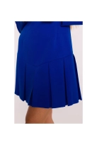 Elegancka krótka sukienka trapezowa z kontrafałdami chabrowa