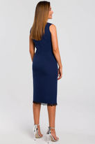 Elegancka sukienka ołówkowa midi rozcięcie na dole i koronka granatowa