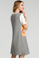 Sukienka sportowa trapezowa bawełniana w paski midi na co dzień