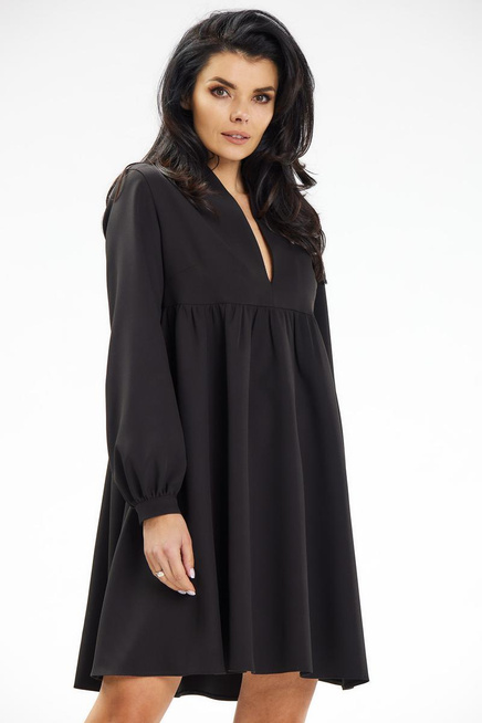 Sukienka mini odcinana pod biustem rozkloszowana czarna