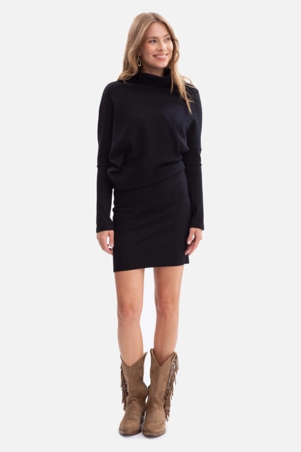 Bawełniana ołówkowa sukienka z dzianiny zbluzowana czarna