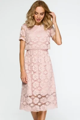 Sukienka na wesele koronkowa rozkloszowana pudrowy róż