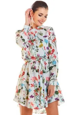 Koszulowa sukienka w kwiaty szmizjerka z kołnierzykiem i paskiem ecru