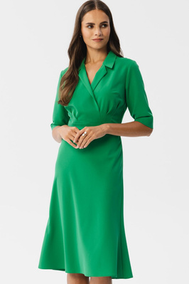 Elegancka sukienka z kopertowym dekoltem i kołnierzem zielona