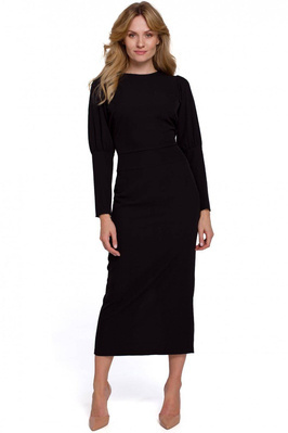 Elegancka sukienka z odkrytymi plecami czarna długa z rozcięciem