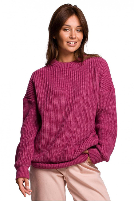 Sweter z grubą przędzą o łańcuszkowym splocie